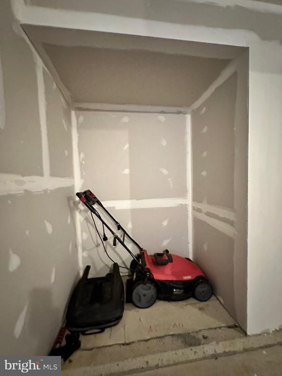 Building Photo - 5835 Kate Chopin Pl