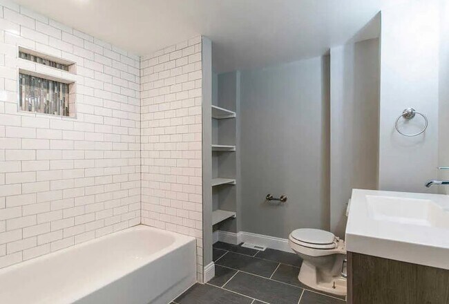 Building Photo - 5329 Morris St