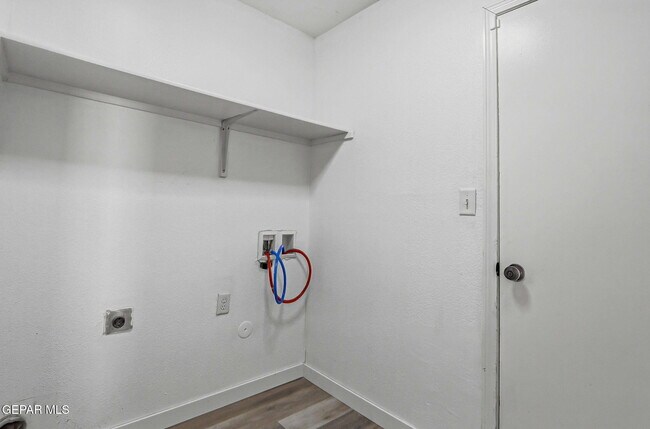 Building Photo - 11864 Mesquite Rock Dr