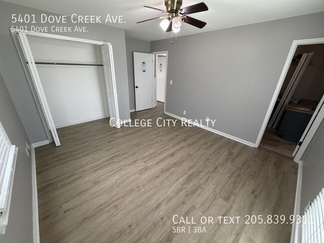 Building Photo - 5401 Dove Creek Ave