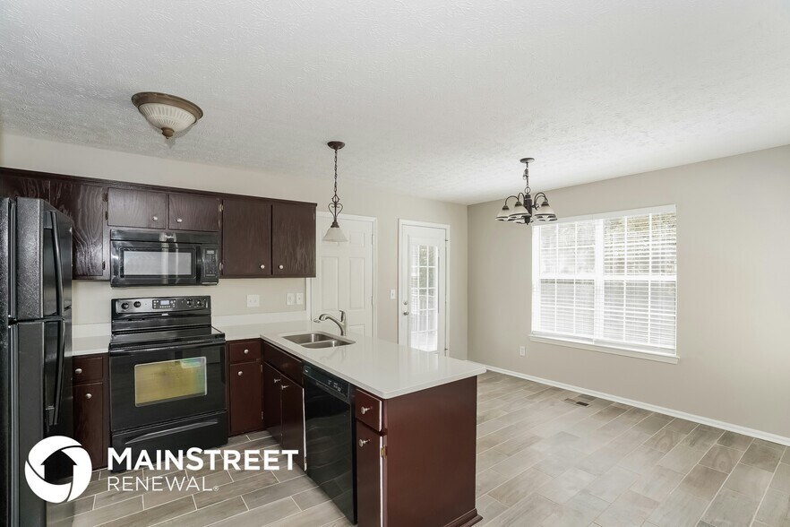 Building Photo - 108 Scotts Creek Cir