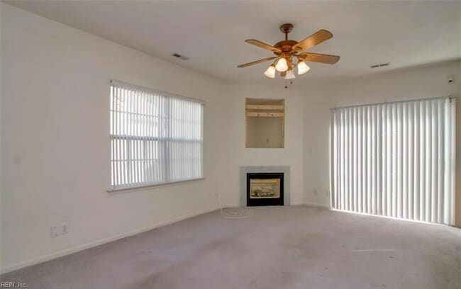 Building Photo - 2305 Bizzone Cir