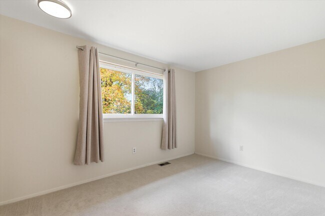 Building Photo - 2825 Tuebingen Pkwy