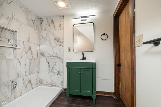 Building Photo - 2107 N Pennsylvania St