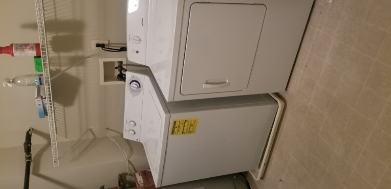 Building Photo - 111 Shinnecock Dr