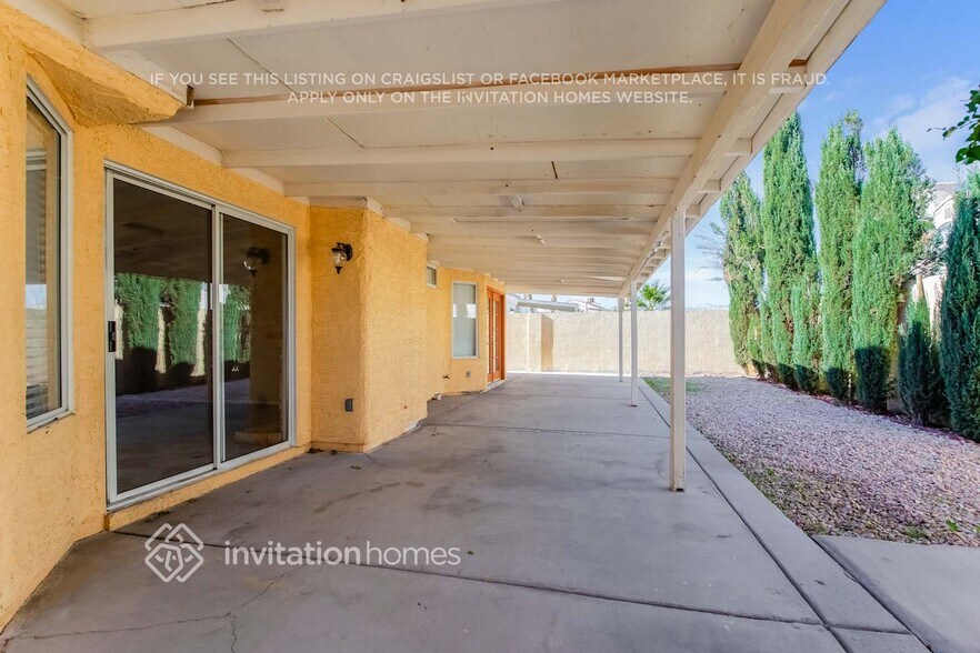 Building Photo - 6256 Small Point Dr