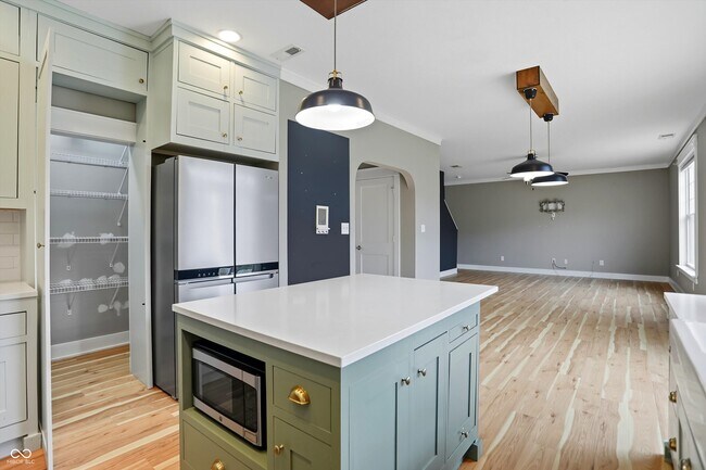 Building Photo - 12438 Hawks Landing Dr