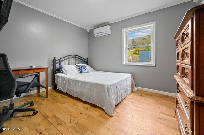 Building Photo - 217 Meade Rd