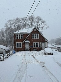 Building Photo - 873 Western Ave