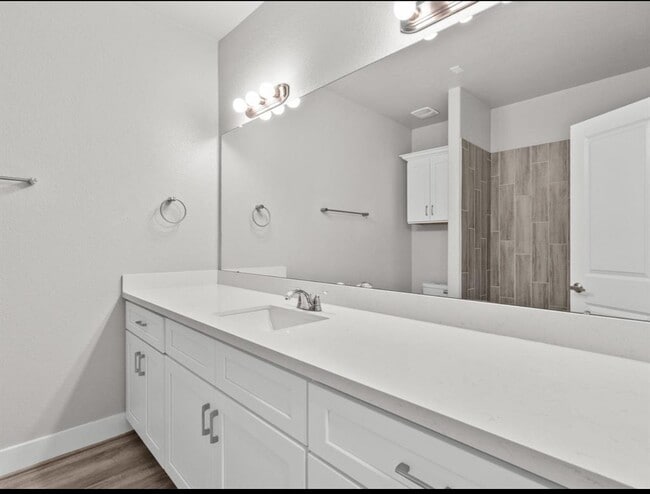 Building Photo - 4632 Brinkley St