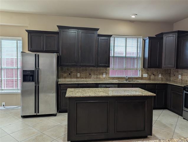 Building Photo - 8912 Smokey Dr