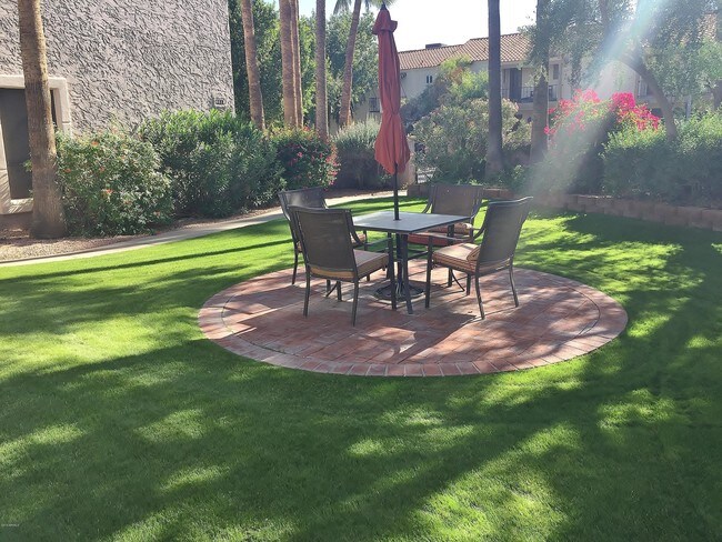 Building Photo - 4813 N 73rd St