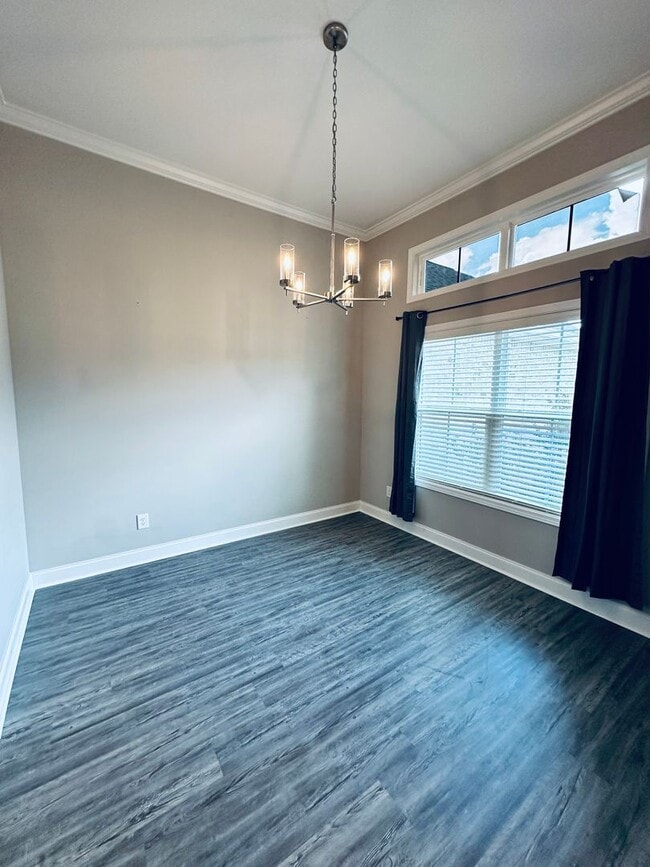 Building Photo - 104 Sig Ct