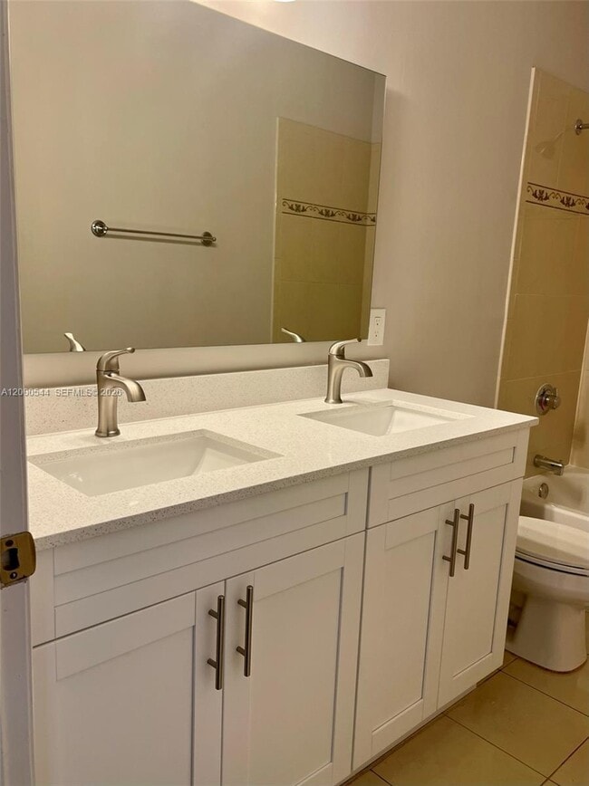 Building Photo - 312 Talia Cir