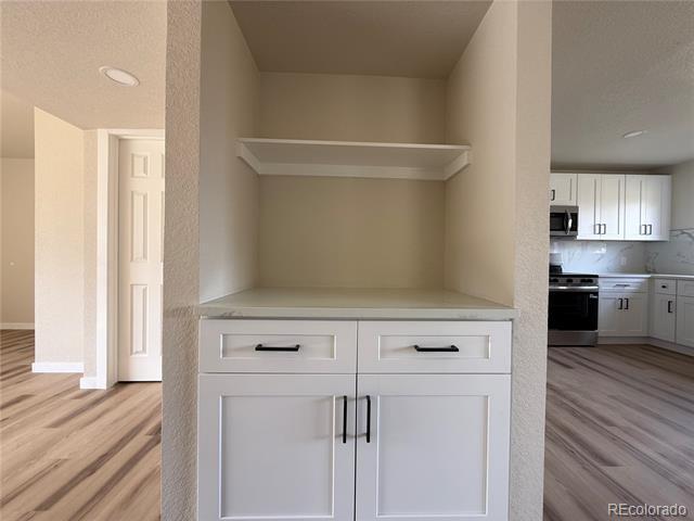 Building Photo - 243 Vance St