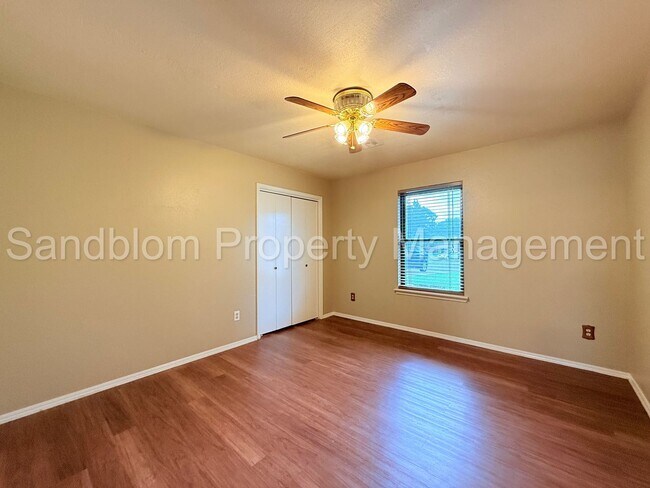 Building Photo - FOR LEASE | Downtown Tulsa | Available NOW!