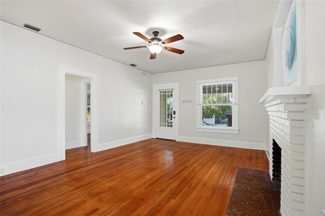 Building Photo - 725 8th St N