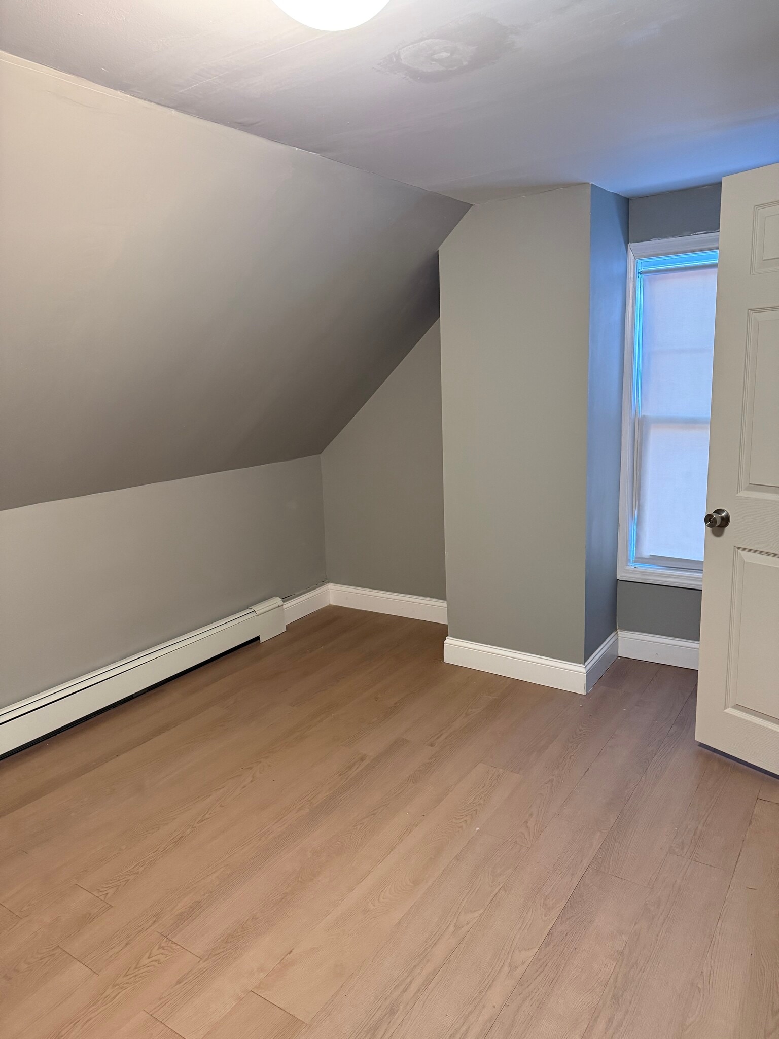 Building Photo - 47 Shawmut St