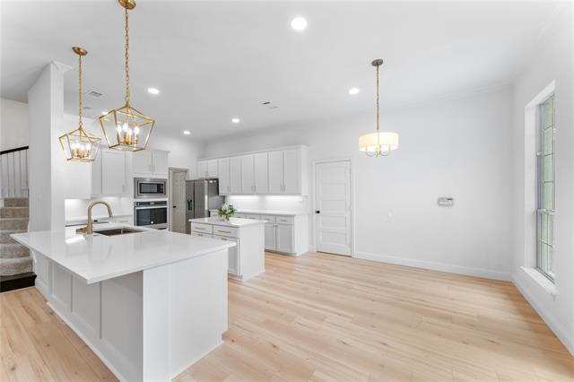 Building Photo - 3316 Westover Dr