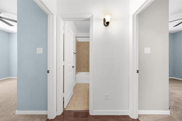 Building Photo - 600 Park Meadow Ln