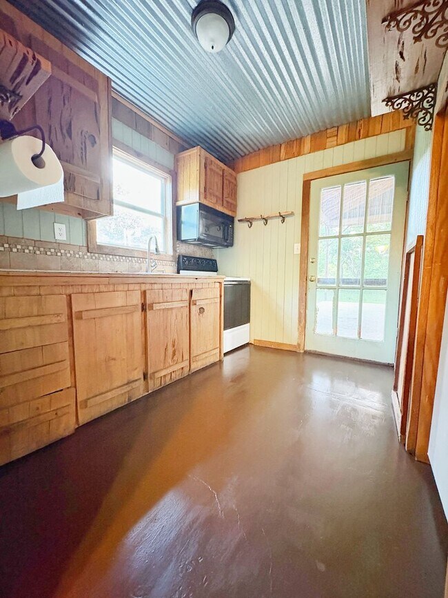 Building Photo - 200 Saddleback Ridge Trl