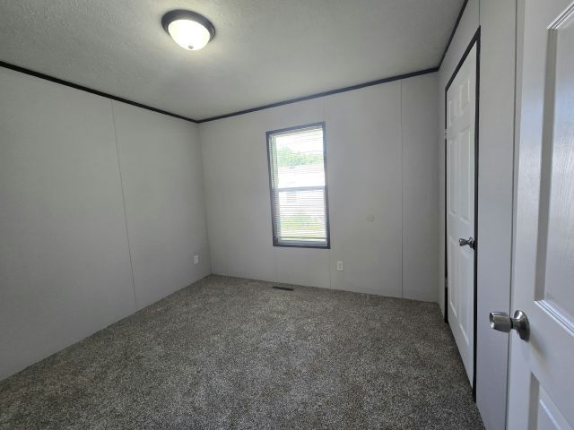 Building Photo - 127 111th Square NE