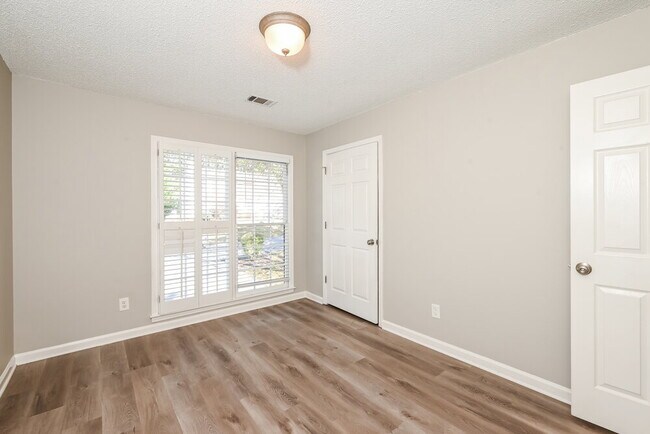 Building Photo - 2660 Windstream Way NW