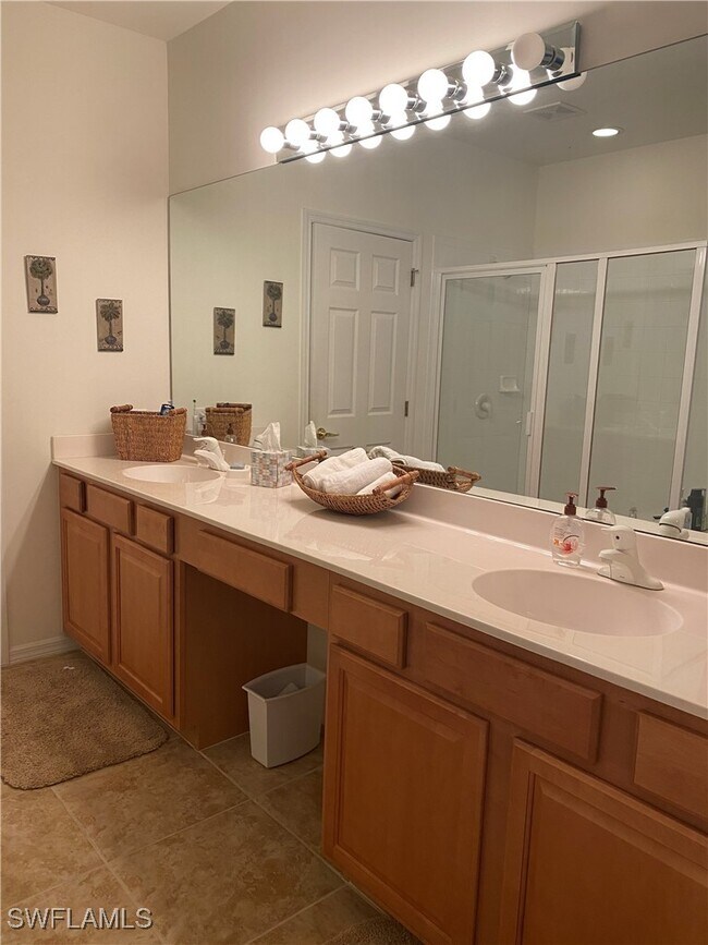 Building Photo - 11012 Mill Creek Way