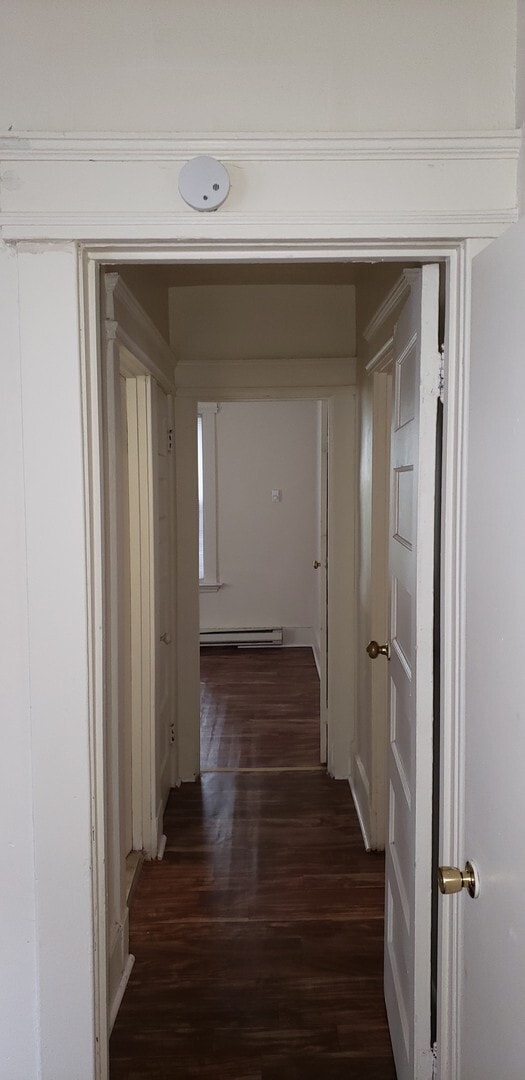 Building Photo - DICKERMAN