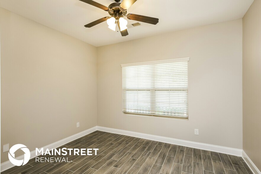 Building Photo - 4715 Sweet Water Dr