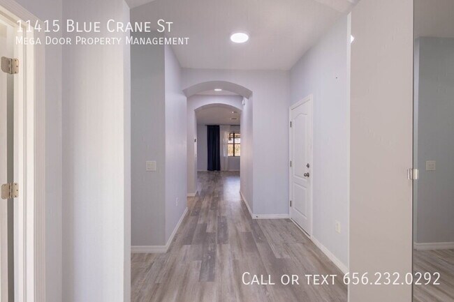 Building Photo - 11415 Blue Crane St