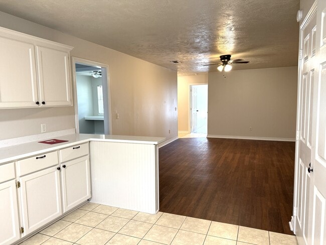 Building Photo - 2308 Antelope Ln