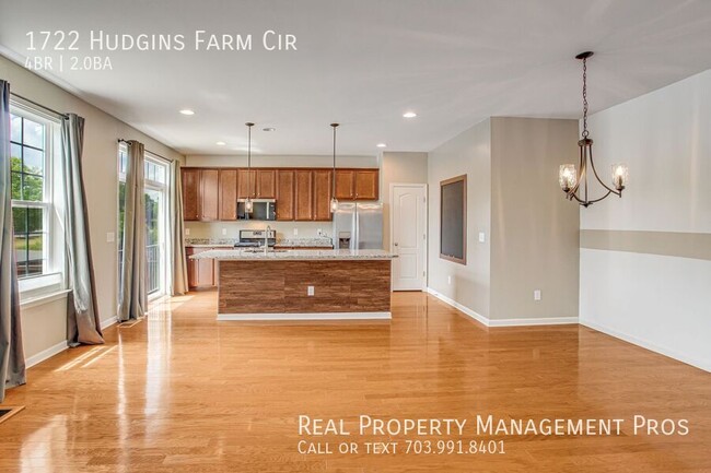 Building Photo - 1722 Hudgins Farm Cir