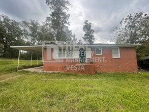 Building Photo - 1921 Karen Dr