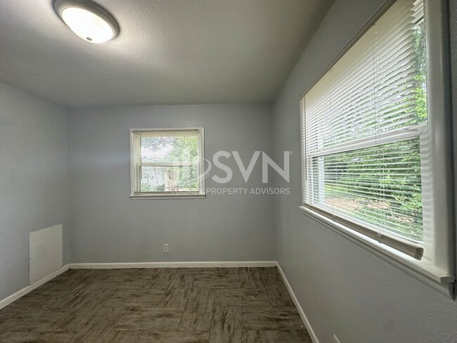 Building Photo - 4077 S Lancewood Dr