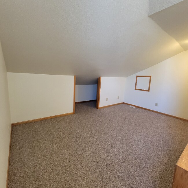 Building Photo - W240 County Rd H