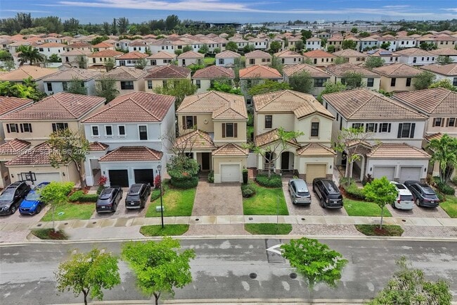 Building Photo - 760 NE 193rd Terrace