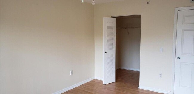 Building Photo - 4190 San Marino Blvd
