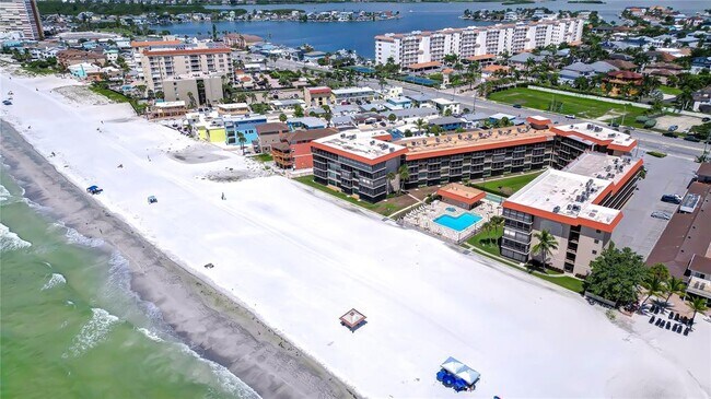 Building Photo - 17580 Gulf Blvd