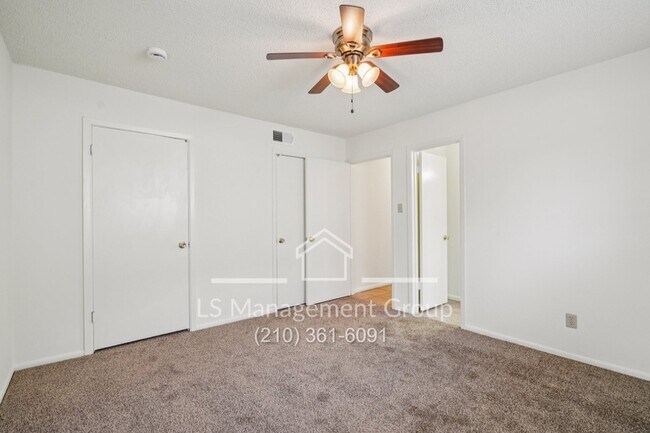 Building Photo - 6604 Cherryleaf St