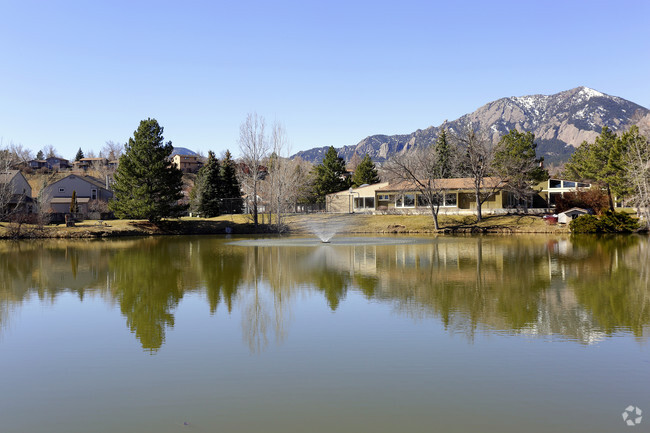 Building Photo - Tantra Lake