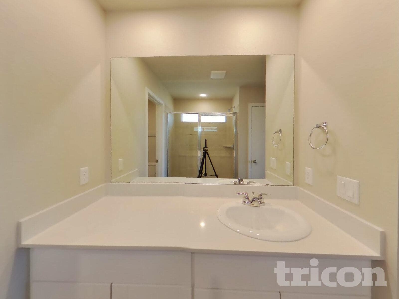 Building Photo - 5205 Sidesaddle Dr