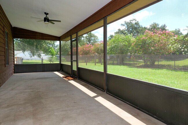 Building Photo - Spacious 3/2 Single family home in Belle Isle