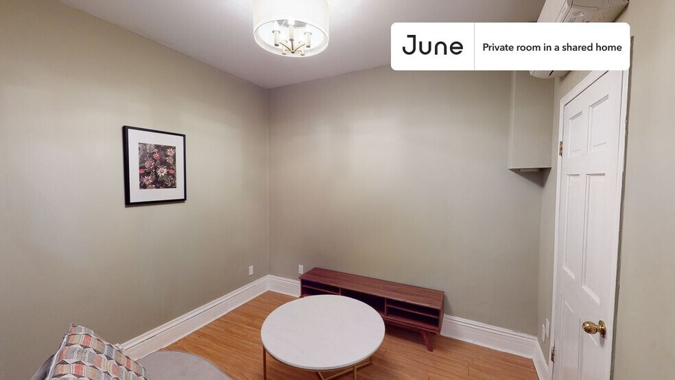 Building Photo - Room in Shared 5 bed/2 bath home in Sunset Park