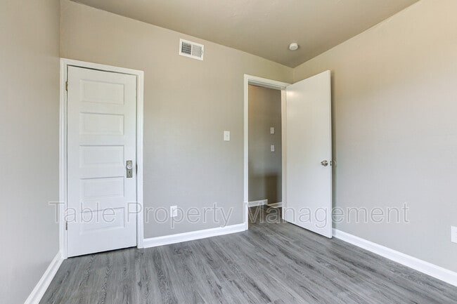 Building Photo - 1919 NW 11th St