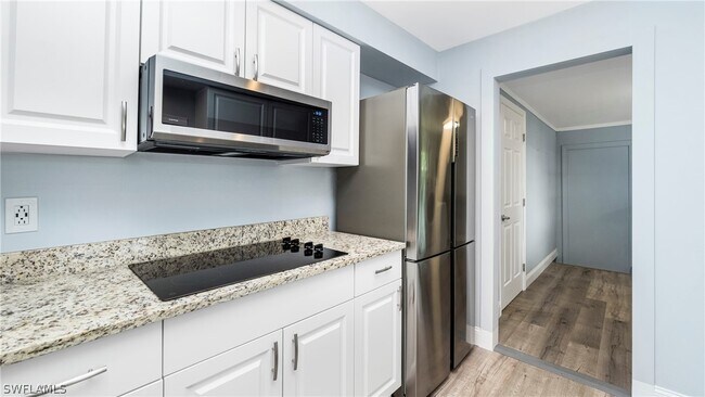 Building Photo - 54 Hilo Ct