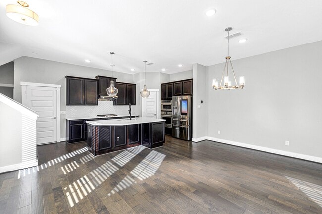 Building Photo - 12562 Holly Blue Ln