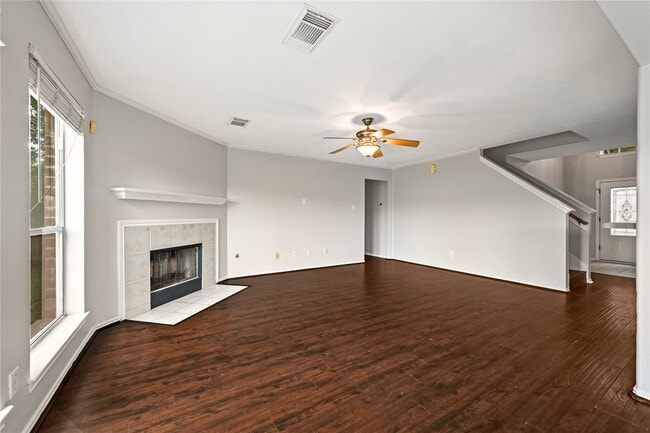 Building Photo - 3115 Glenthorpe Ln