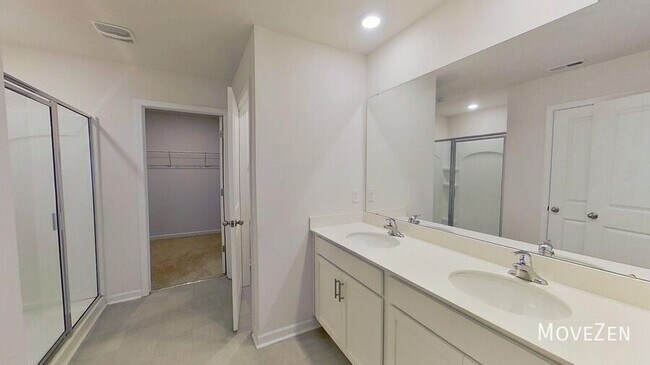 Building Photo - 3004 Platinum Pointe Dr-