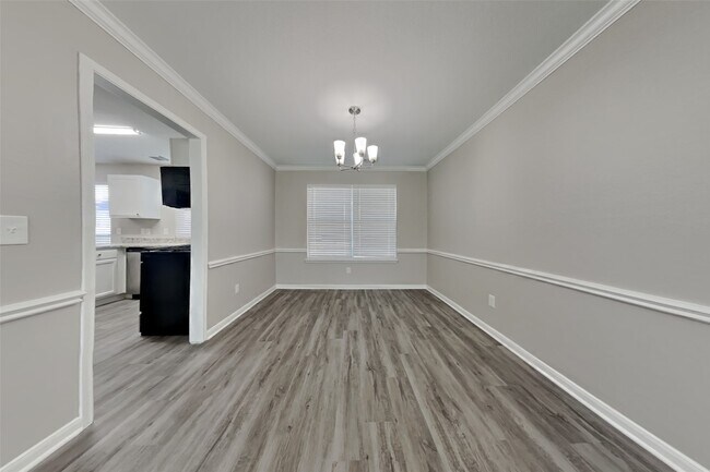 Building Photo - 19123 Oakway Dr